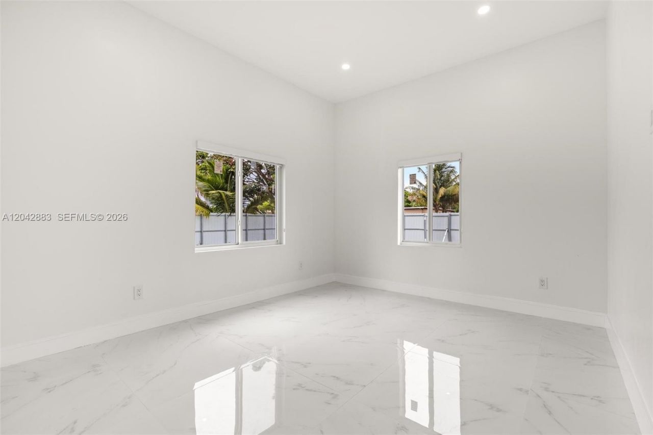 14801 NW 5th Ave , Miami, FL 33168 Photo