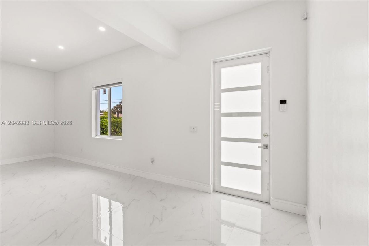 14801 NW 5th Ave , Miami, FL 33168 Photo