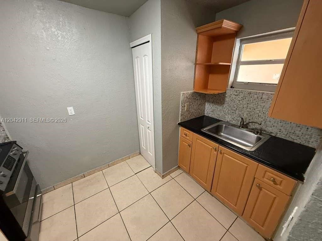 1945 NW 29th St , Unit A6, Miami, FL 33142 Photo