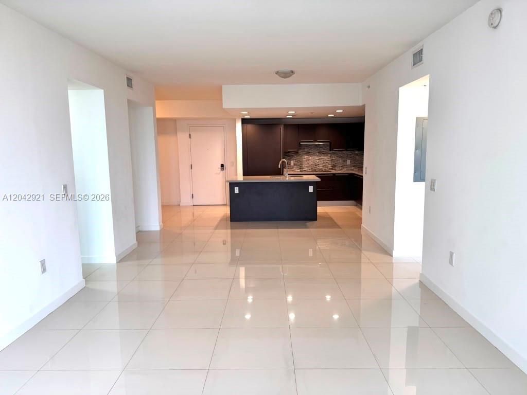 7825 NW 107th Ave, Unit 706, Doral, FL 33178 Photo