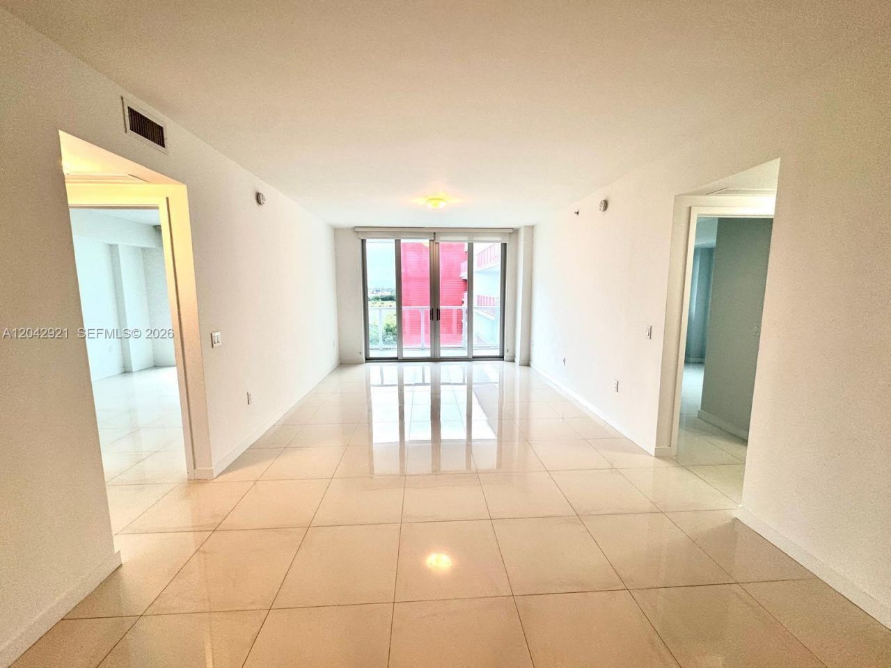 7825 NW 107th Ave, Unit 706, Doral, FL 33178 Photo