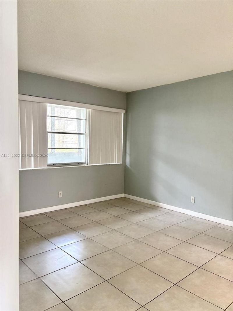 1333 E Hallandale Beach Blvd , Unit 134, Hallandale Beach, FL 33009 Photo