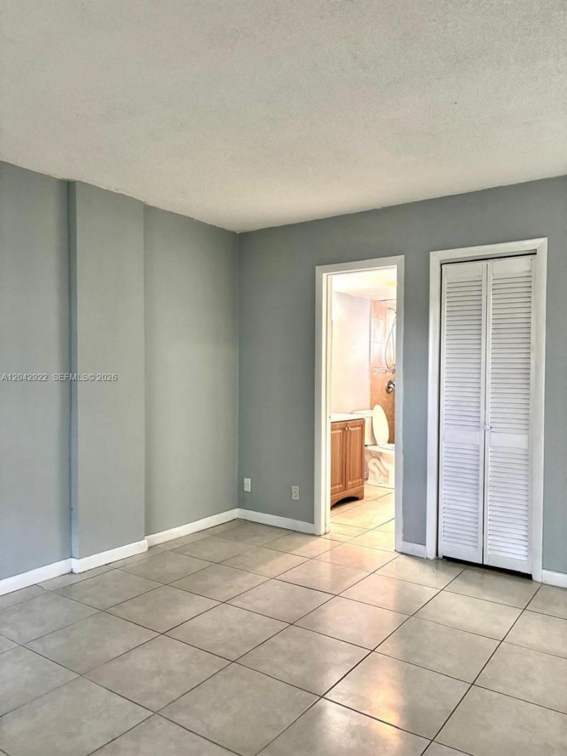 1333 E Hallandale Beach Blvd , Unit 134, Hallandale Beach, FL 33009 Photo