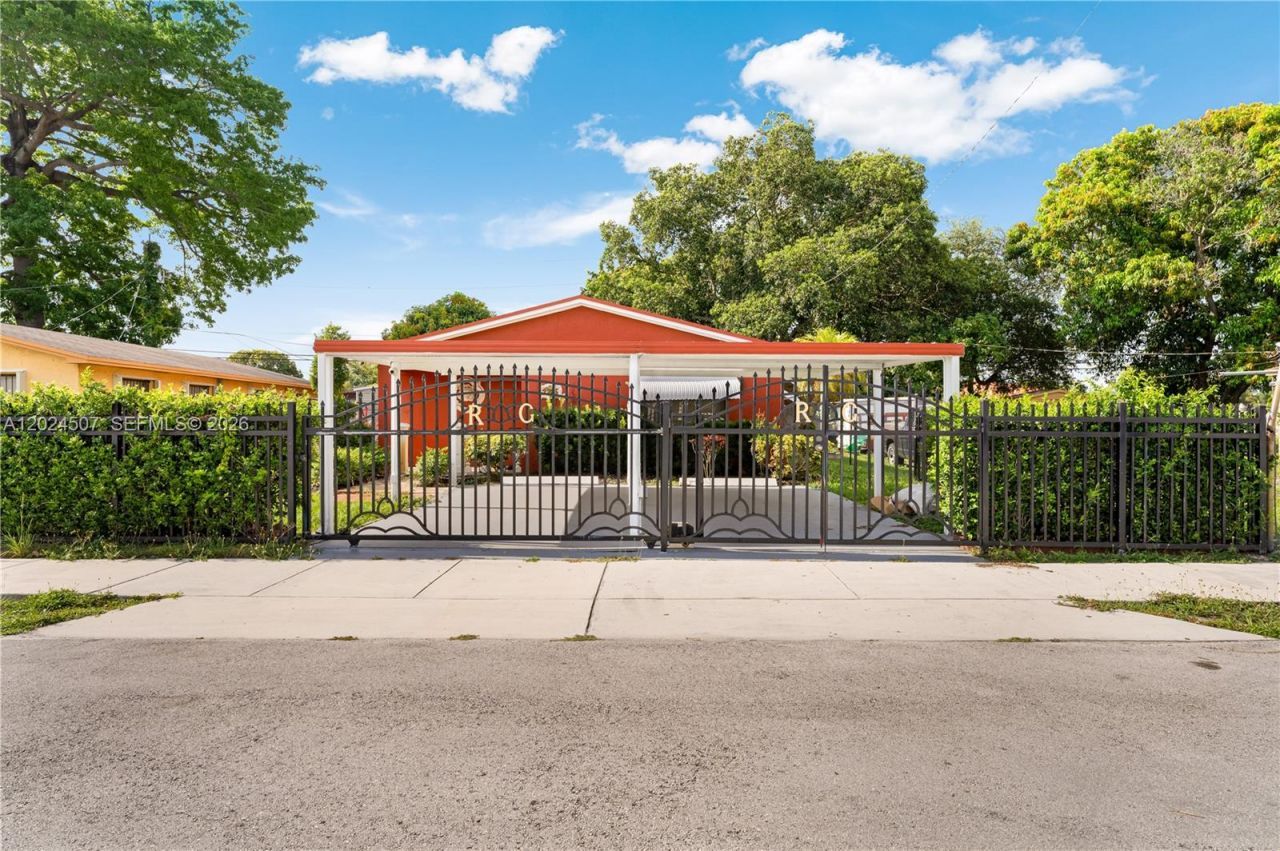 2225 NW 170th Ter , Miami Gardens, FL 33056 Photo