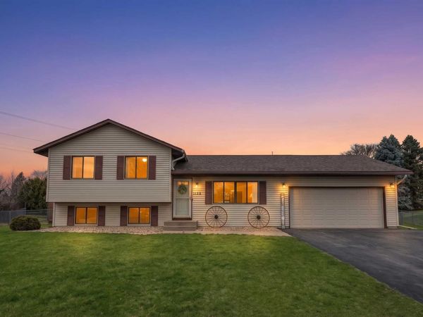7688 Jasmine Avenue S, Cottage Grove, MN 55016