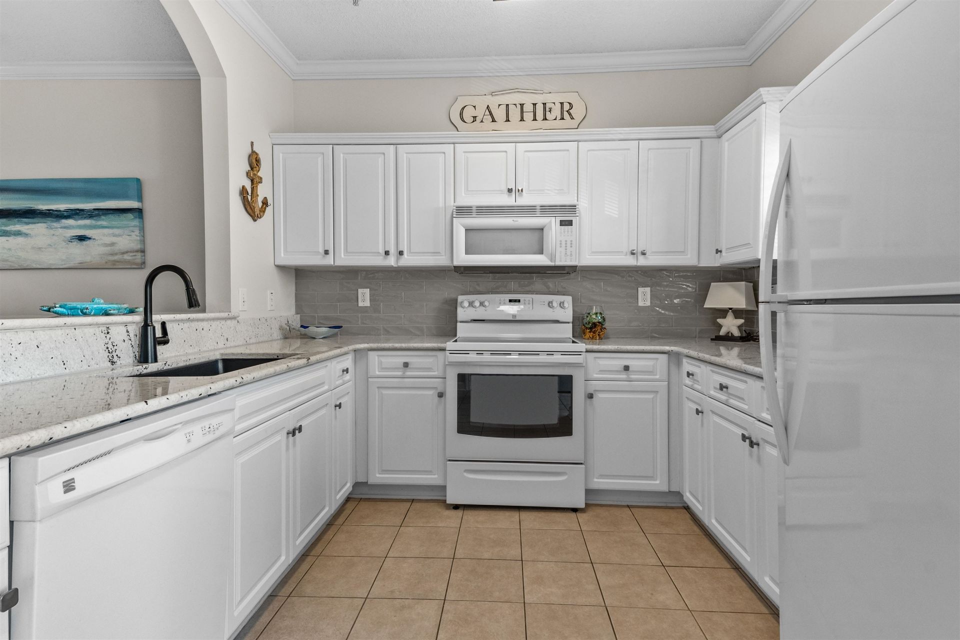 500 Wickham Dr.  Photo 4