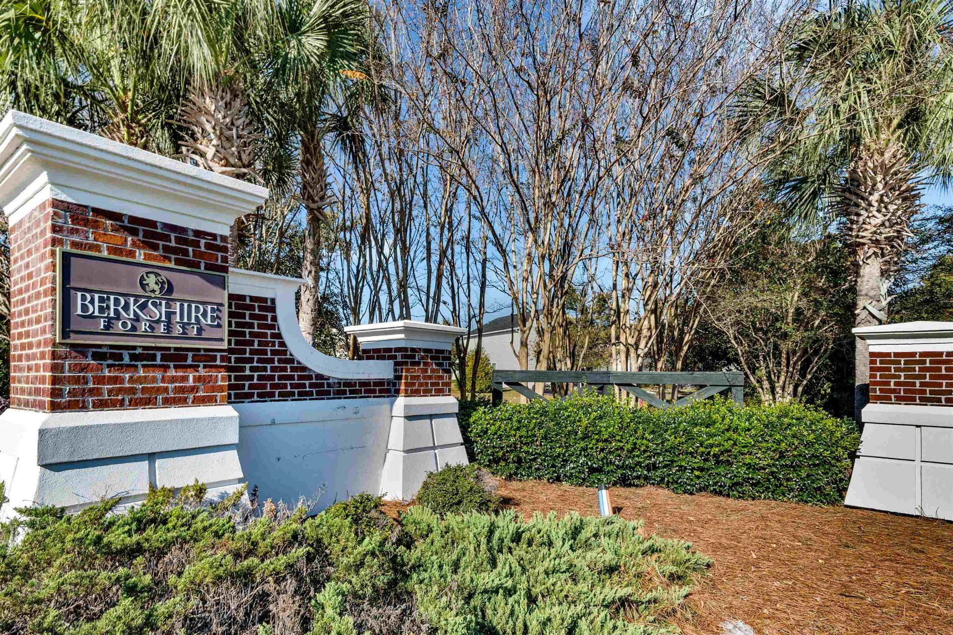 500 Wickham Dr.  Photo 8