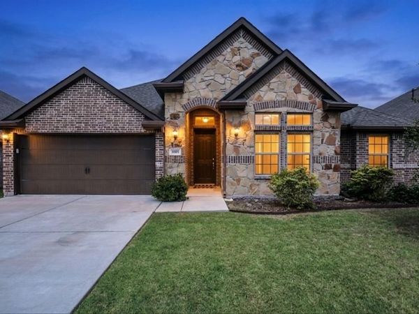 1005 Kettlewood Drive, Justin, TX 76247
