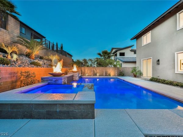 12368 Notch Trail Avenue , Las Vegas, NV 89138