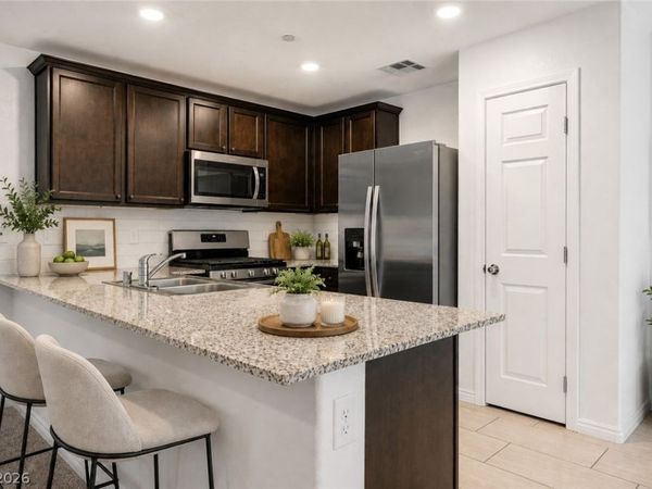 4574 Dover Straight Street , Las Vegas, NV 89115