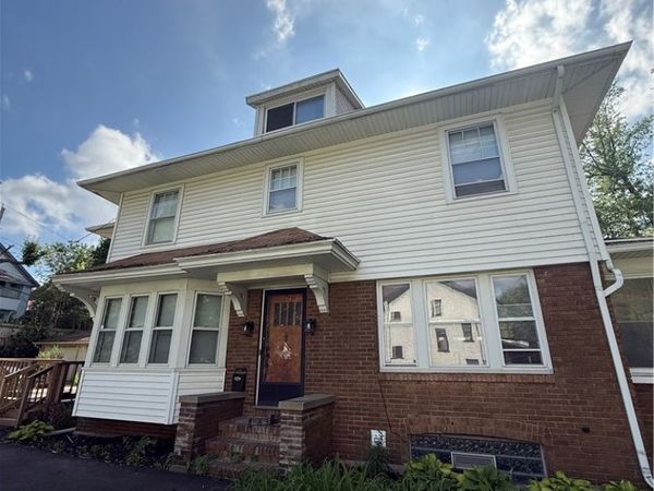 65 Alameda Street , Rochester, NY 14613