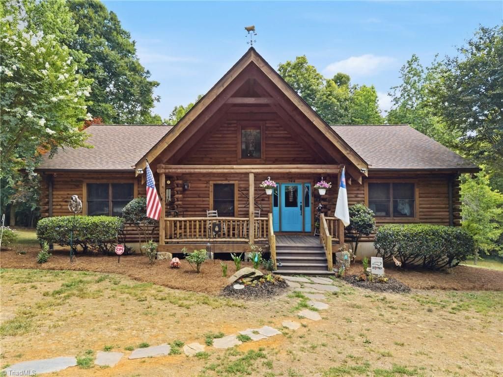 758 Nc Highway 62 E, Pleasant Garden, NC 27313 Main Photo