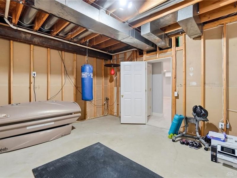 654 Beechwood Drive, Tipp City, OH 45371 Photo 57