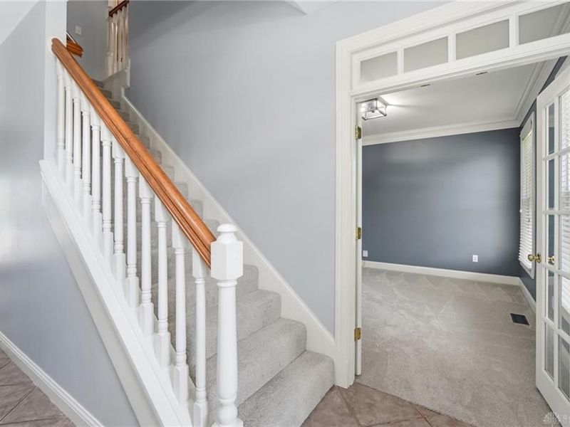 654 Beechwood Drive, Tipp City, OH 45371 Photo 6