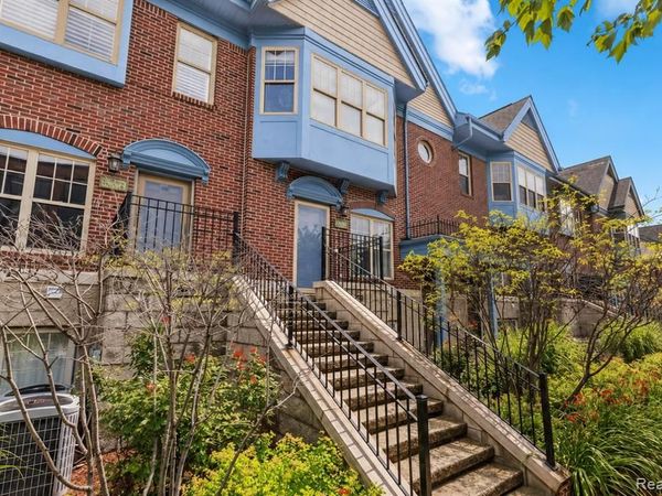 2520 Woodward Avenue, Detroit, MI 48201