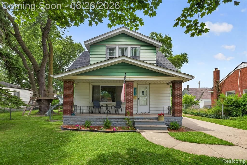22865 Heussner Avenue, Warren, MI 48089 Main Photo