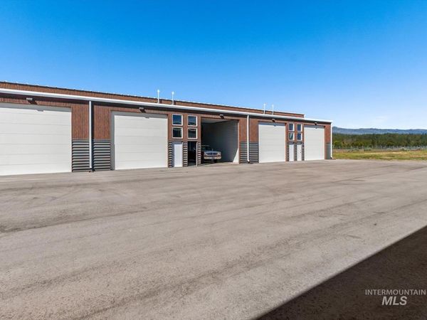 1453 S Main Unit 9, Unit 9, Cascade, ID 83611