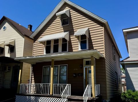 Main Photo
