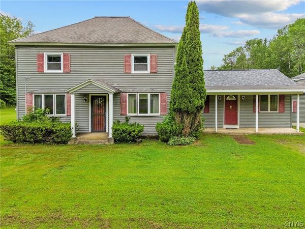 42 Grafton Square Road, Parish, NY 13131