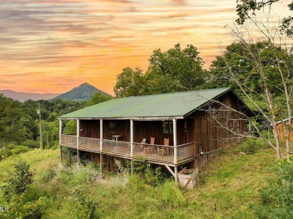108 Double D Drive, Rogersville, TN 37857