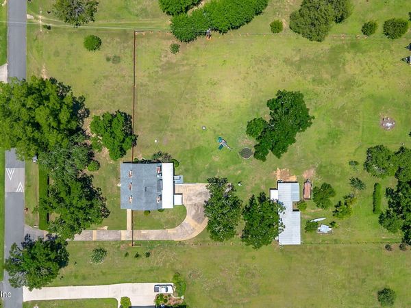 1431 TUNG HILL Drive, Tallahassee, FL 32317