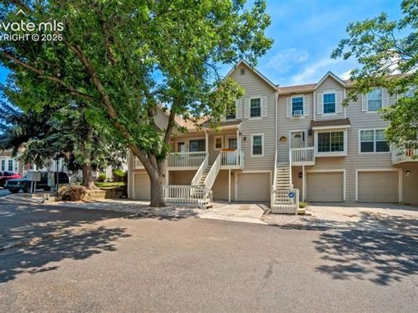 513 Shady Crest Circle, Colorado Springs, CO 80916