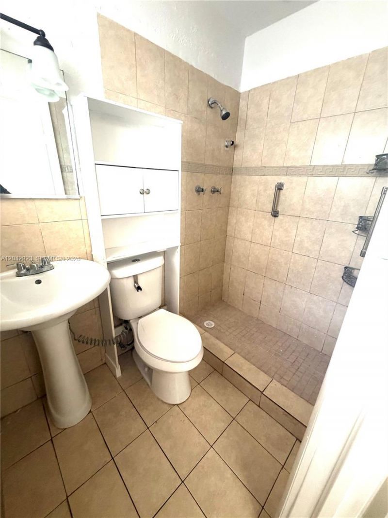 Please Call For Address, Unit Front, Miami, FL 33125 Photo