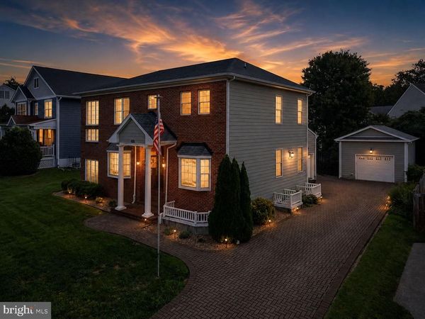 33 DONELSON STREET, ALEXANDRIA, VA 22304