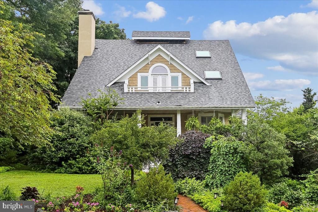 3701 SHEPHERD STREET , CHEVY CHASE, MD 20815