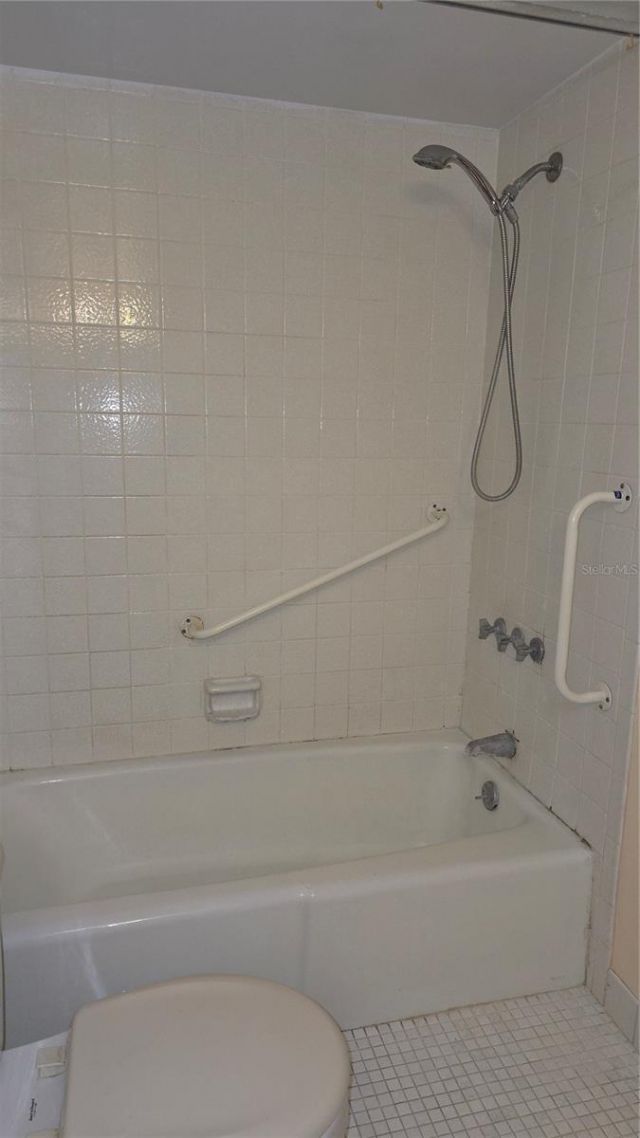 3540 32nd Avenue N, Unit 214, Saint Petersburg, FL 33713 Photo