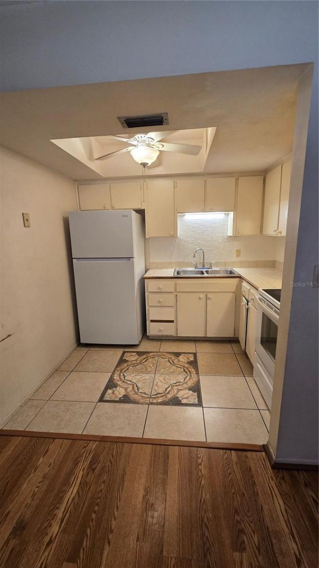 3540 32nd Avenue N, Unit 214, Saint Petersburg, FL 33713 Photo