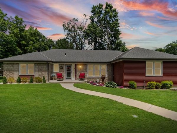 12108 OAK RIDGE Road, Independence, MO 64052