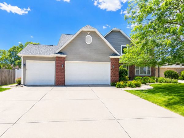 1682 Bridle Court, Bourbonnais, IL 60914