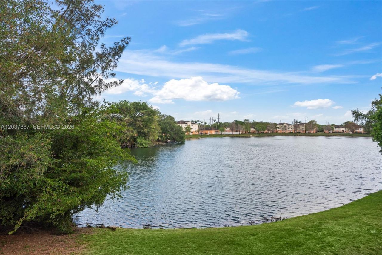 3690 N 56th Ave , Unit 948, Hollywood, FL 33021 Photo