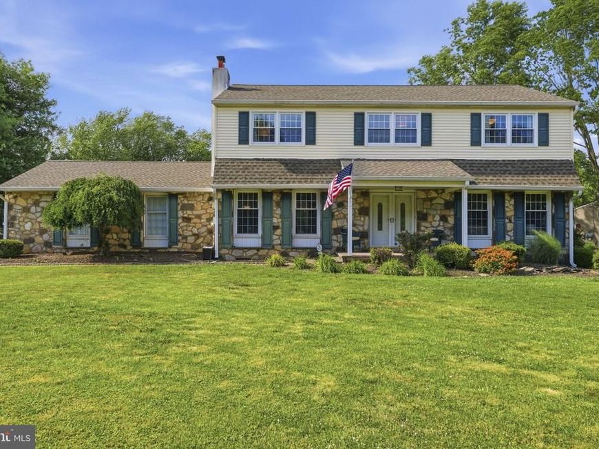 7 Pebble Ridge Road, Warrington, PA 18976 Main Photo