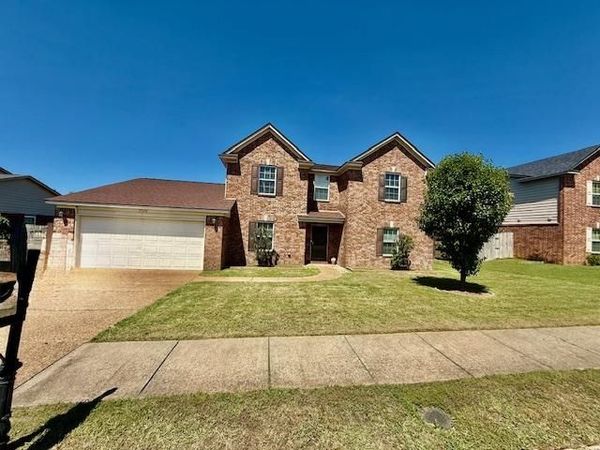 7526 STONINGTON DR, Unincorporated, TN 38125
