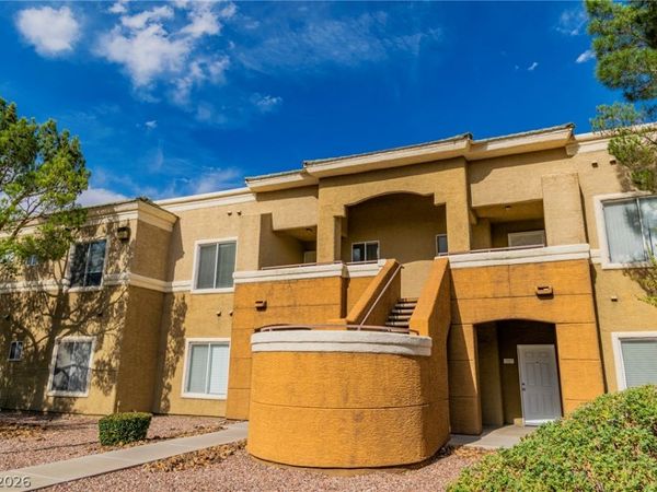 8070 W Russell Road, Unit 2006, Las Vegas, NV 89113
