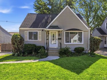 57 Wrexham Court N, Tonawanda, NY 14150