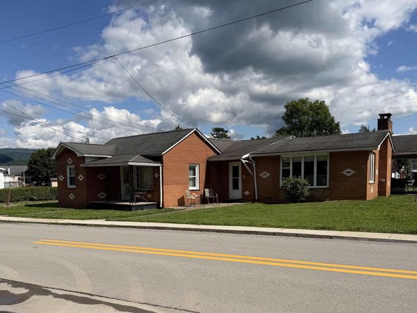 34 Allen Street, Mill Creek, WV 26280
