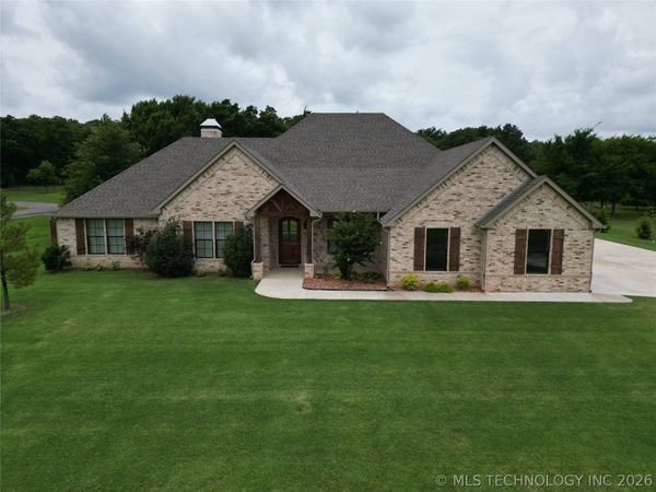 663 Chateau , Ardmore, OK 73401