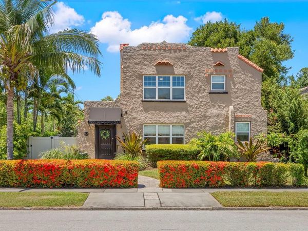 1125 11TH AVENUE NE, ST PETERSBURG, FL 33705
