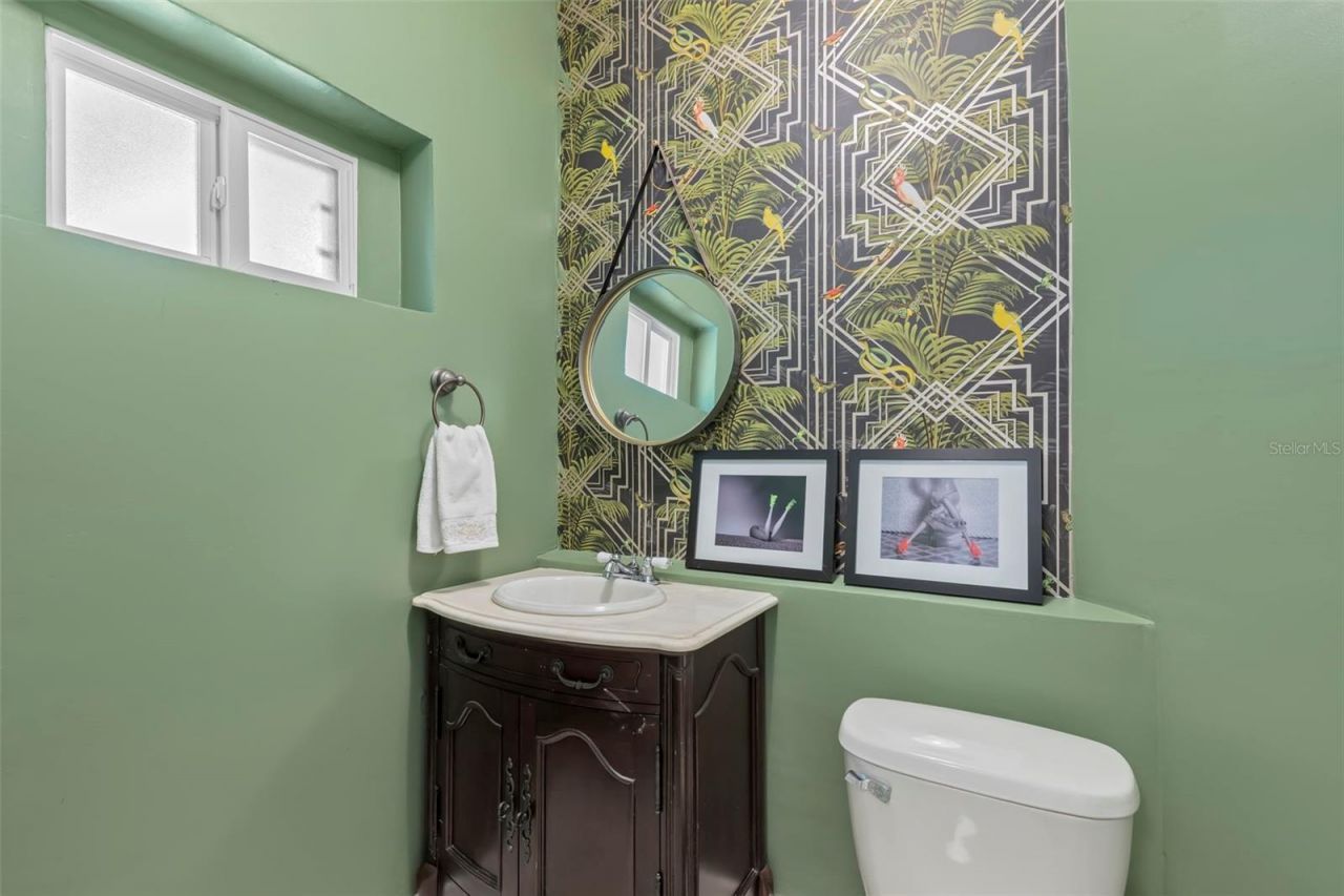 1125 11th Avenue Ne, Saint Petersburg, FL 33705 Photo
