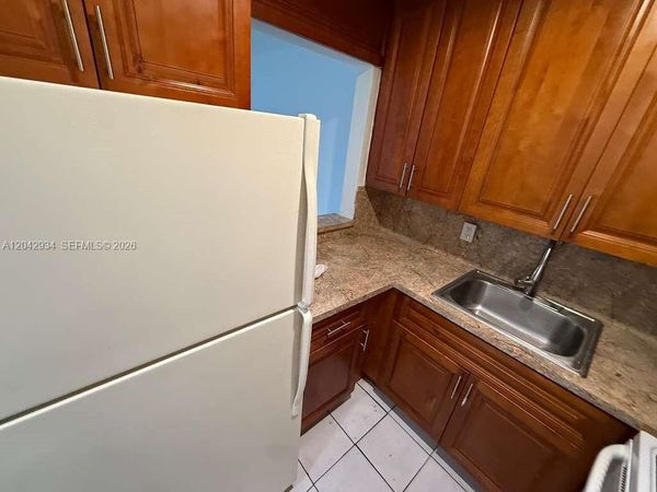 4370 NW 11th St , Unit 214, Miami, FL 33126