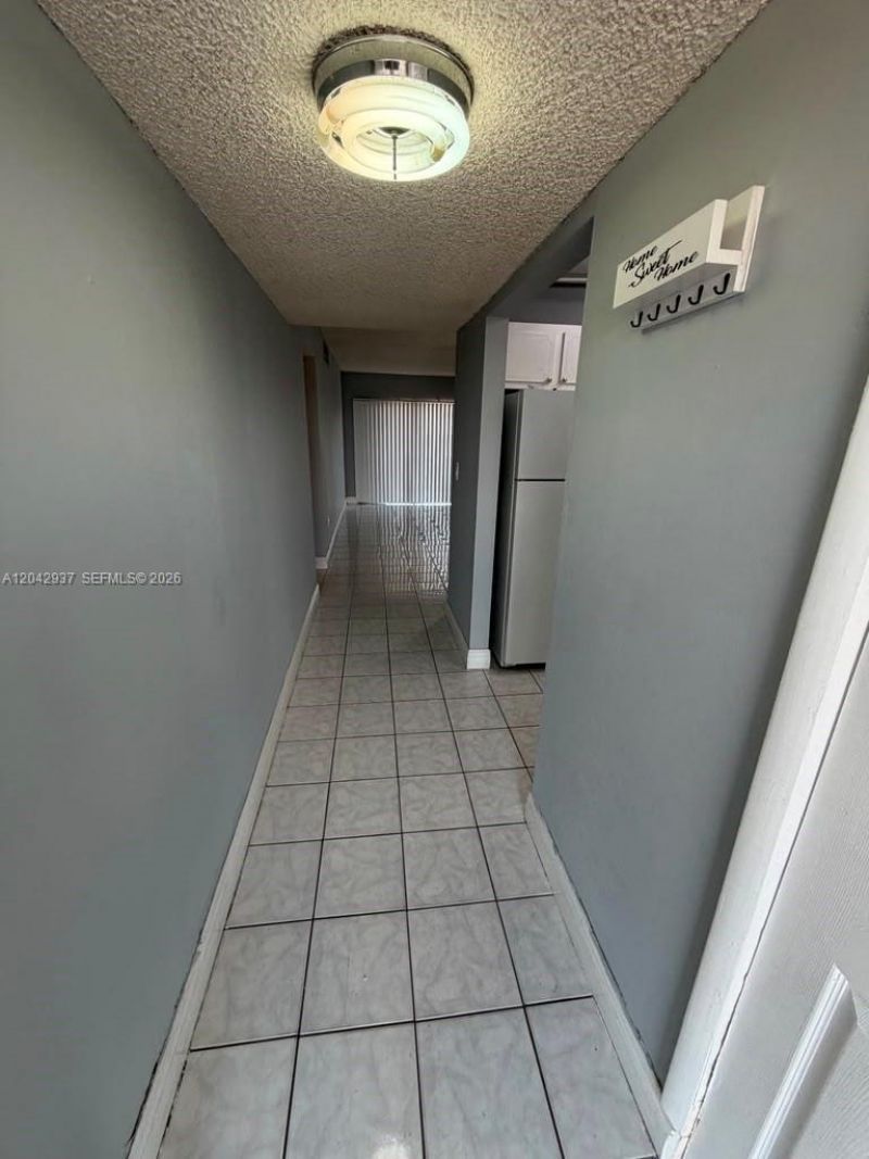 6070 W 19th Ave, Unit 314, Hialeah, FL 33012 Photo