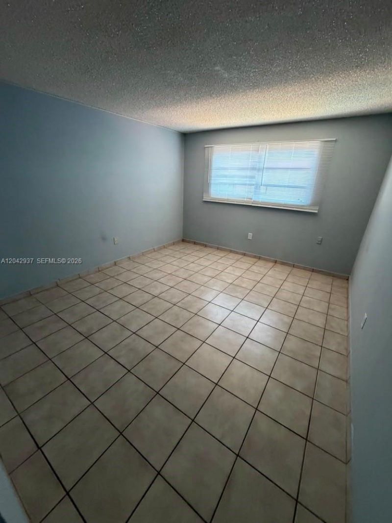 6070 W 19th Ave, Unit 314, Hialeah, FL 33012 Photo