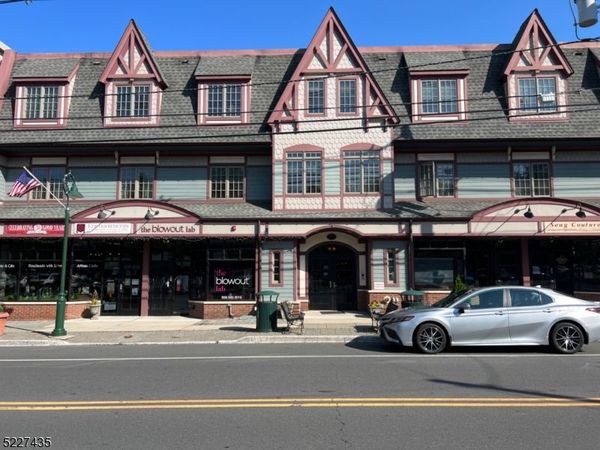 230 South Ave, Unit 2D, Fanwood, NJ 07023