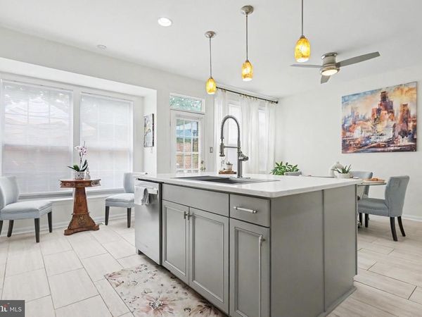 21122 ANGELA SQUARE, STERLING, VA 20166