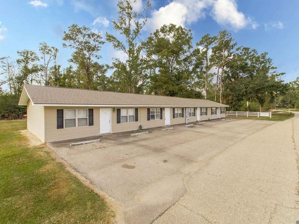 27859 Frindik Ln, Unit #4, Hammond, LA 70403