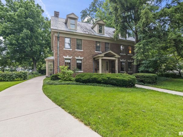 1340 Wiggins Avenue, Springfield, IL 62704
