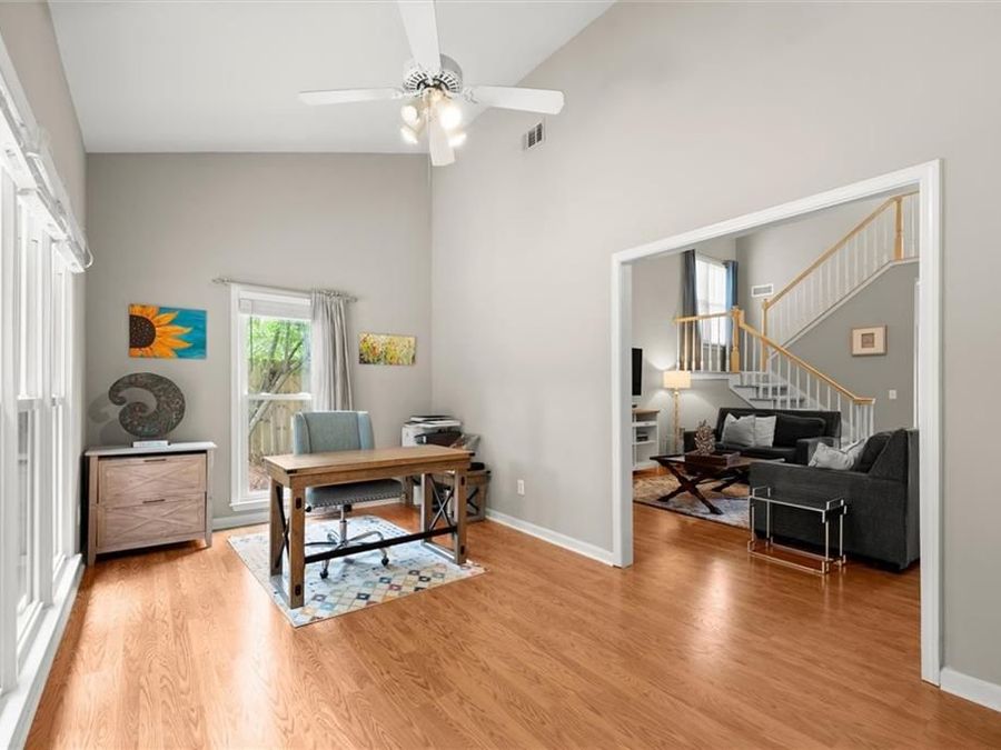 Property Image 11